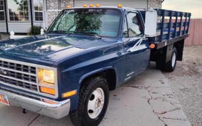 Chevrolet R3500 1989