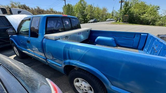 Chevrolet-S-10-pickup-12-ton-nominal-1995-blue