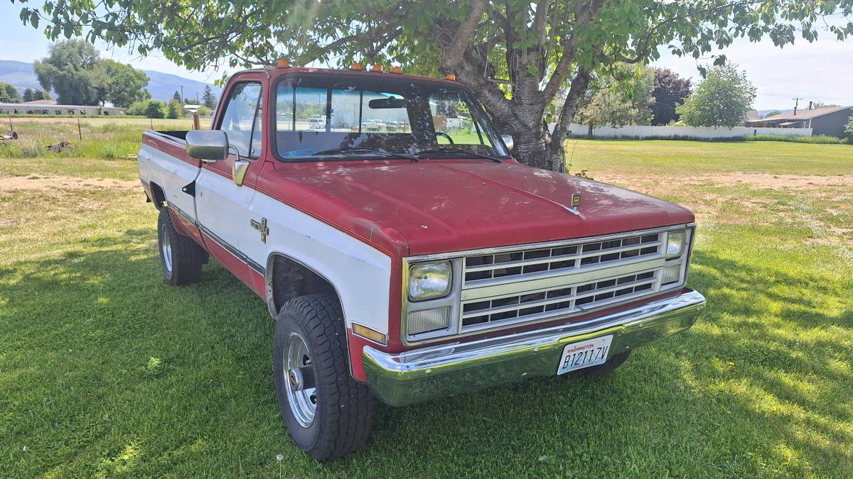 Chevrolet-Scottsdale-1987-red