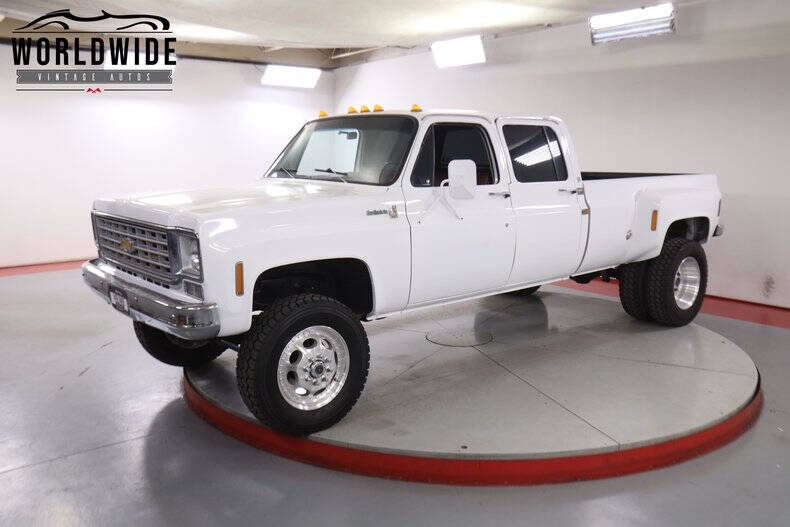 Chevrolet-Silverado-3500hd-1976-White-Red