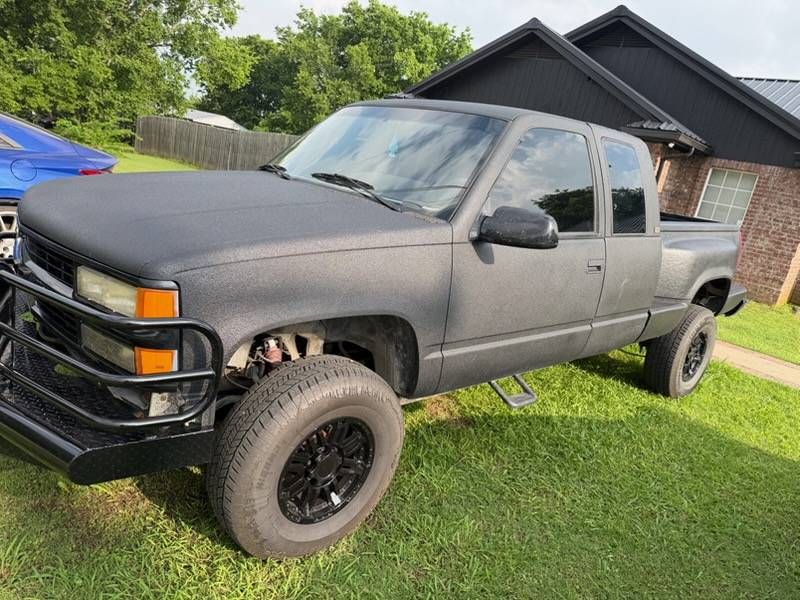 Chevrolet-Silverado-k1500-z71-1995-black