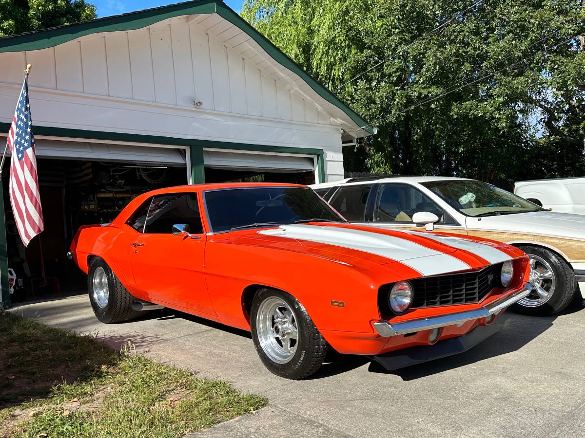 Chevrolet-chevy-camaro-1969-orange