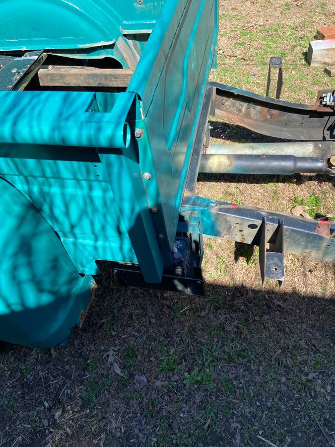 Chevy-350-engine-1972-green