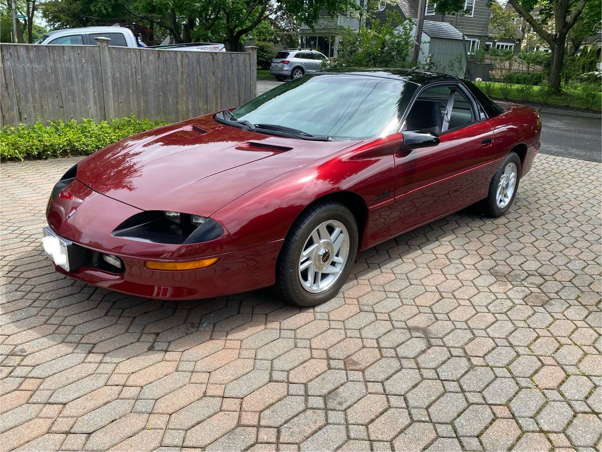 Chevy-camaro-z28-1993-red