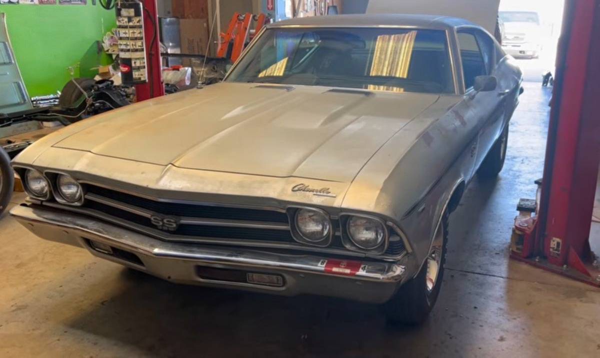 Chevy-chevelle-1969-grey