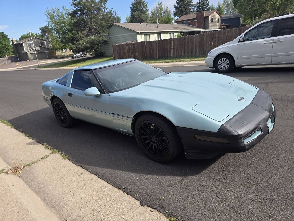 Chevy-corvette-1995-blue