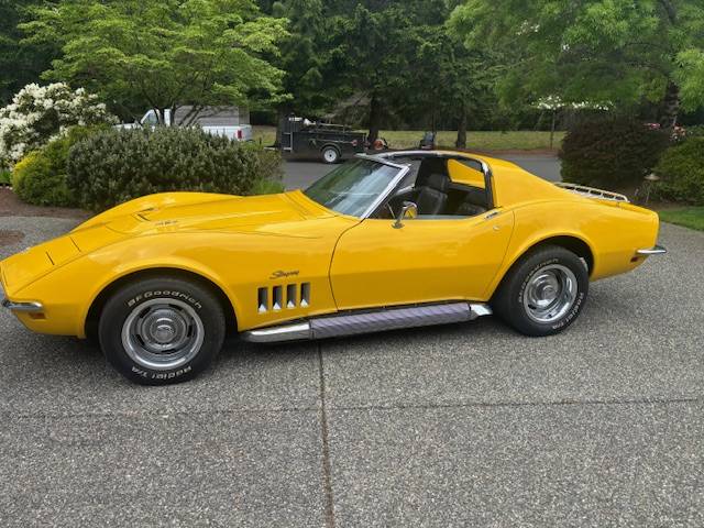 Chevy-corvette-coupe-1969