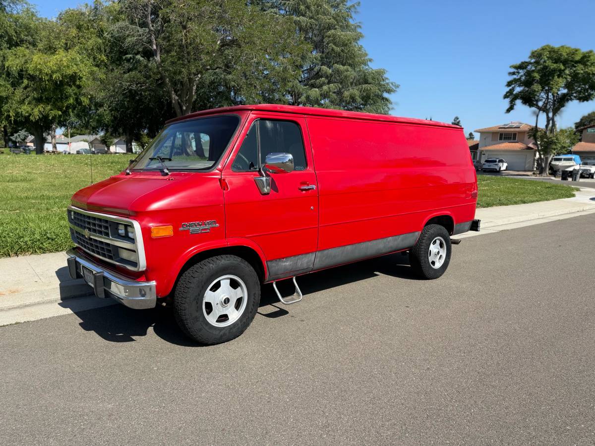 Chevy-g20-van-1993