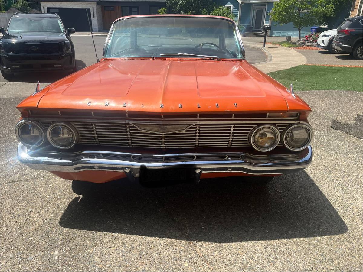 Chevy-impala-1961