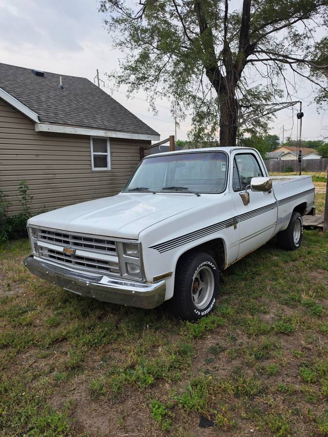 Chevy-silverado-c-10-1986
