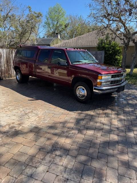 Chevy-silverado-c3500-dually-1996-red