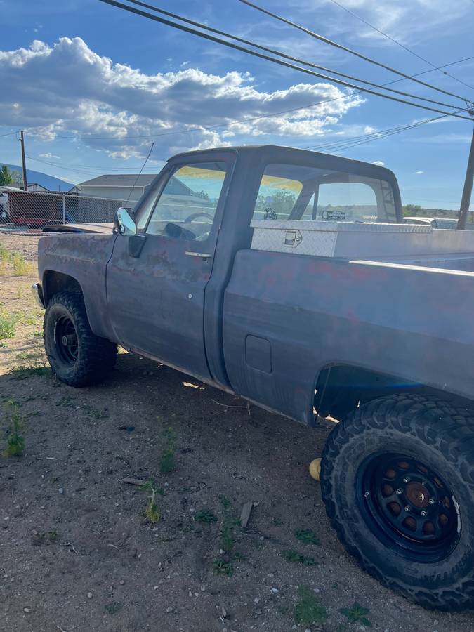 Chevy-truck-1984-black