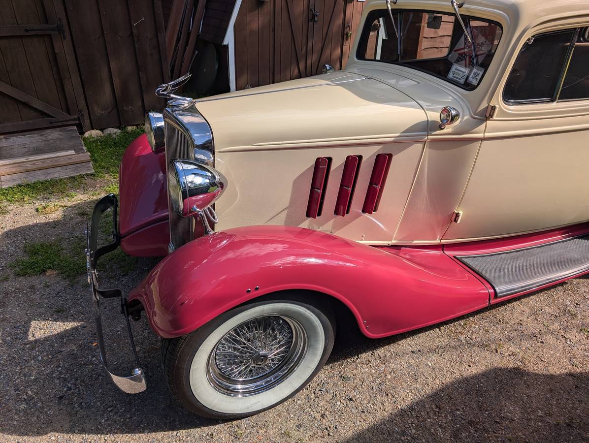 Chevy2-door-sedan-1933