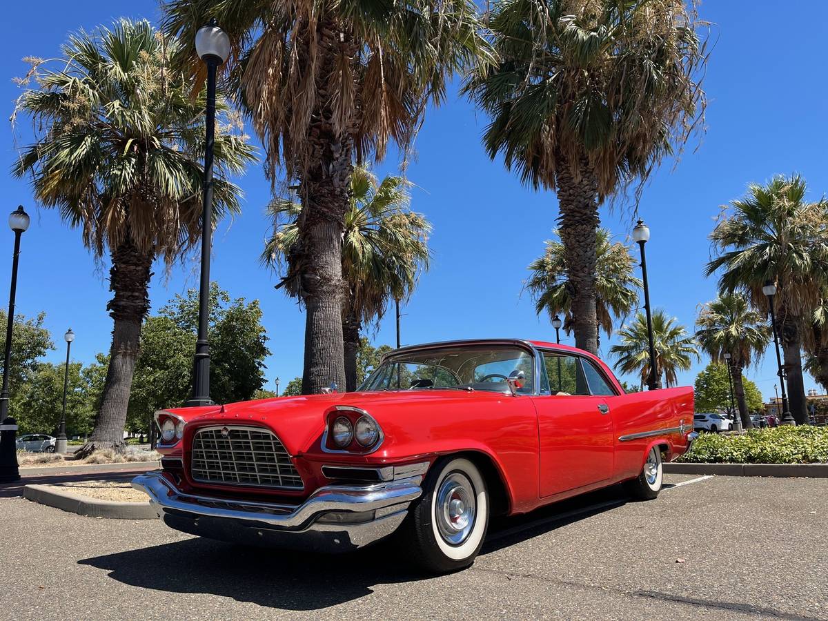 Chrysler-300c-1957-red