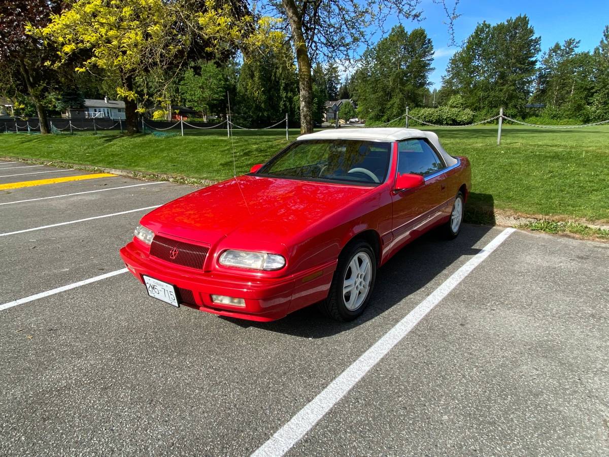 Chrysler-Lebaron-gtc-1995-red