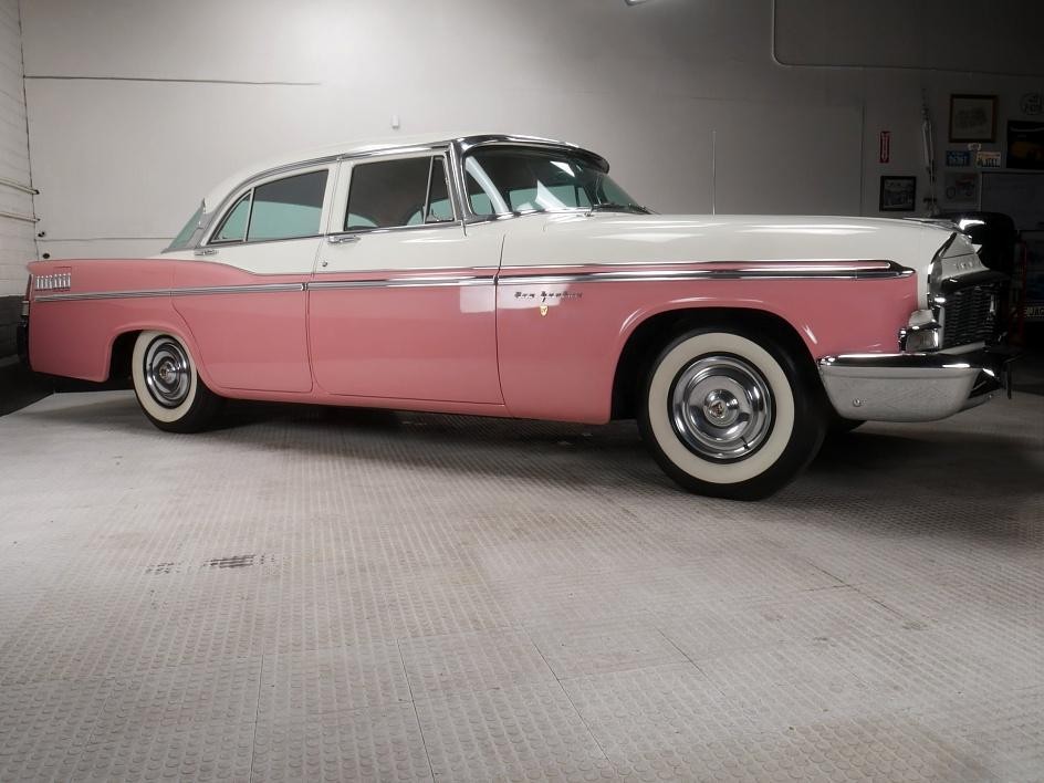 Chrysler New Yorker 1956