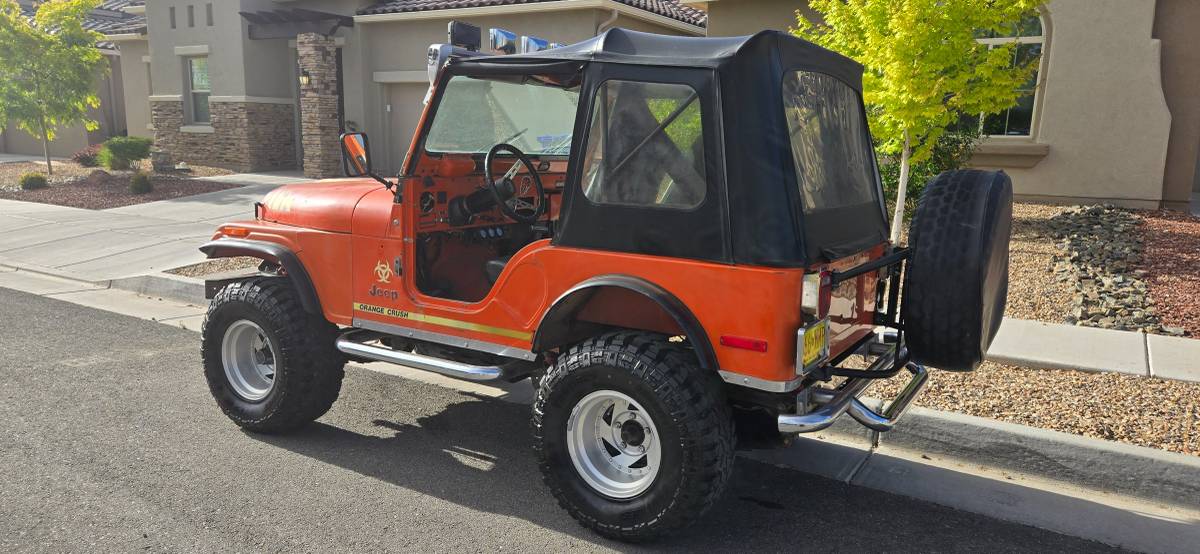 Cj5-304-1979-orange