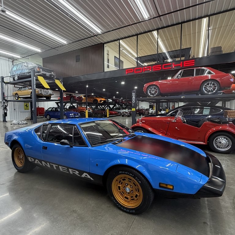 De-Tomaso-PANTERA-1974
