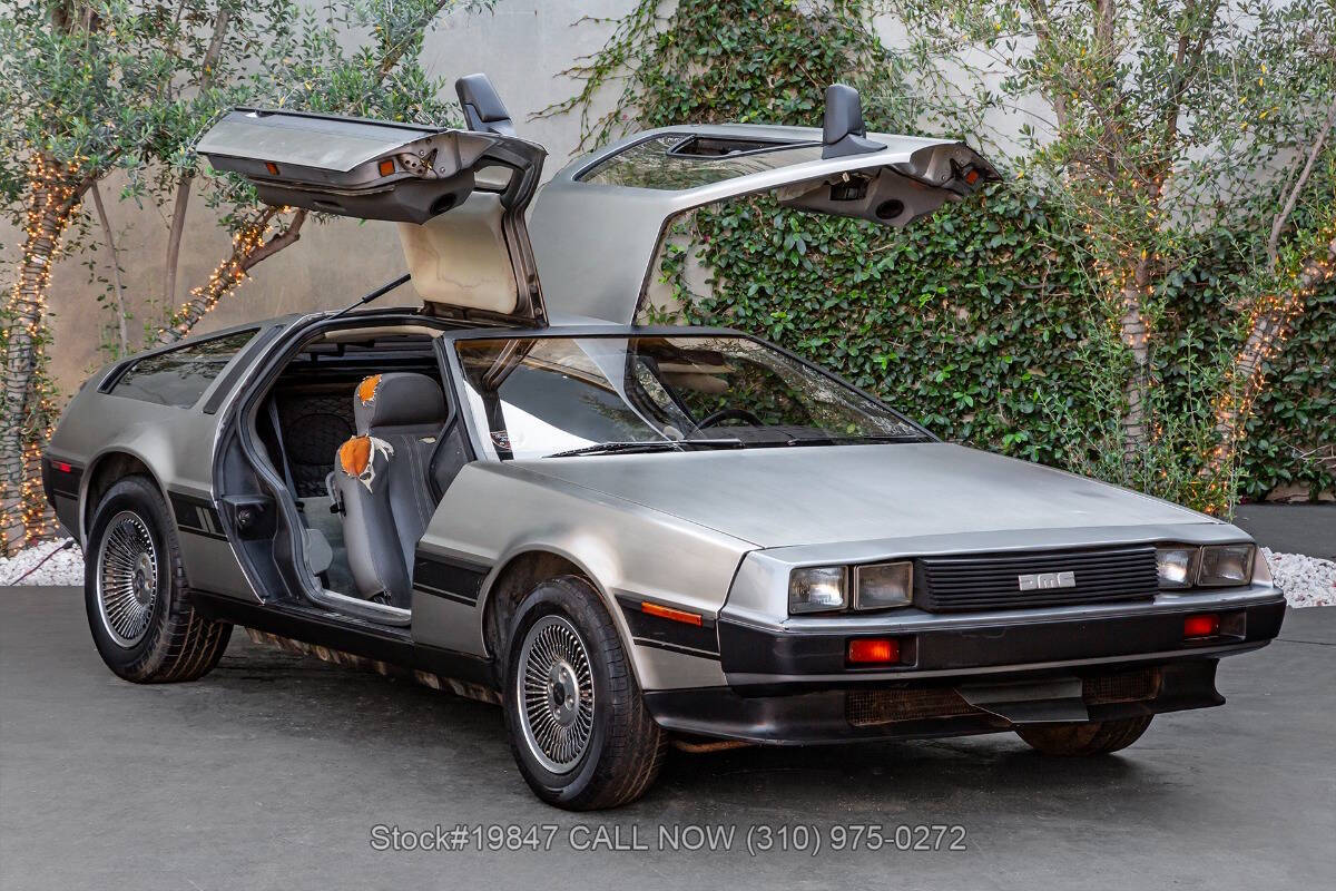 Delorean-Dmc-12-1982-Stainless-Steel