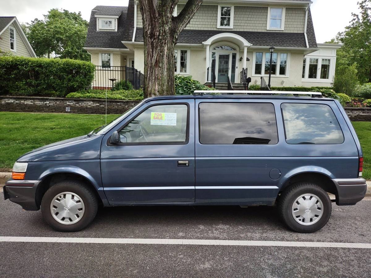 Dodge-1991-blue