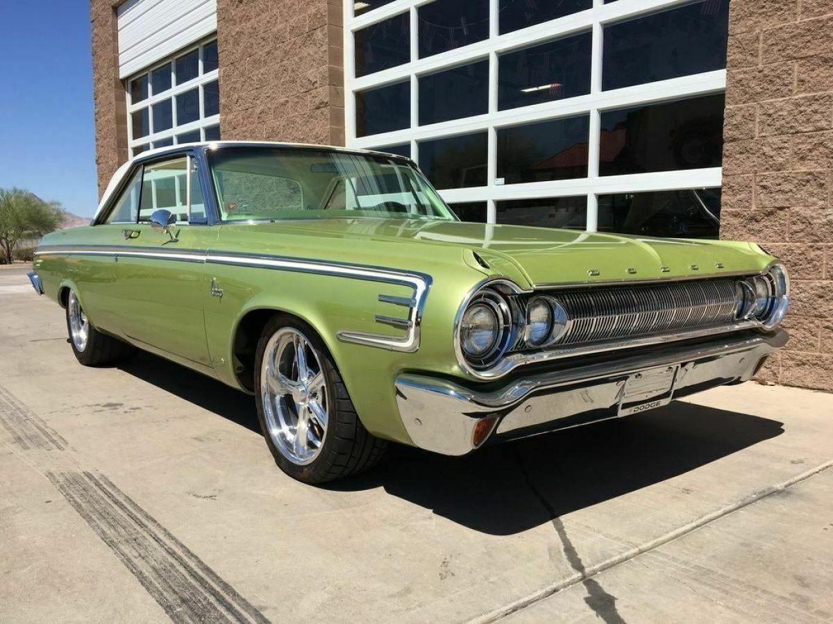 Dodge 330 1964