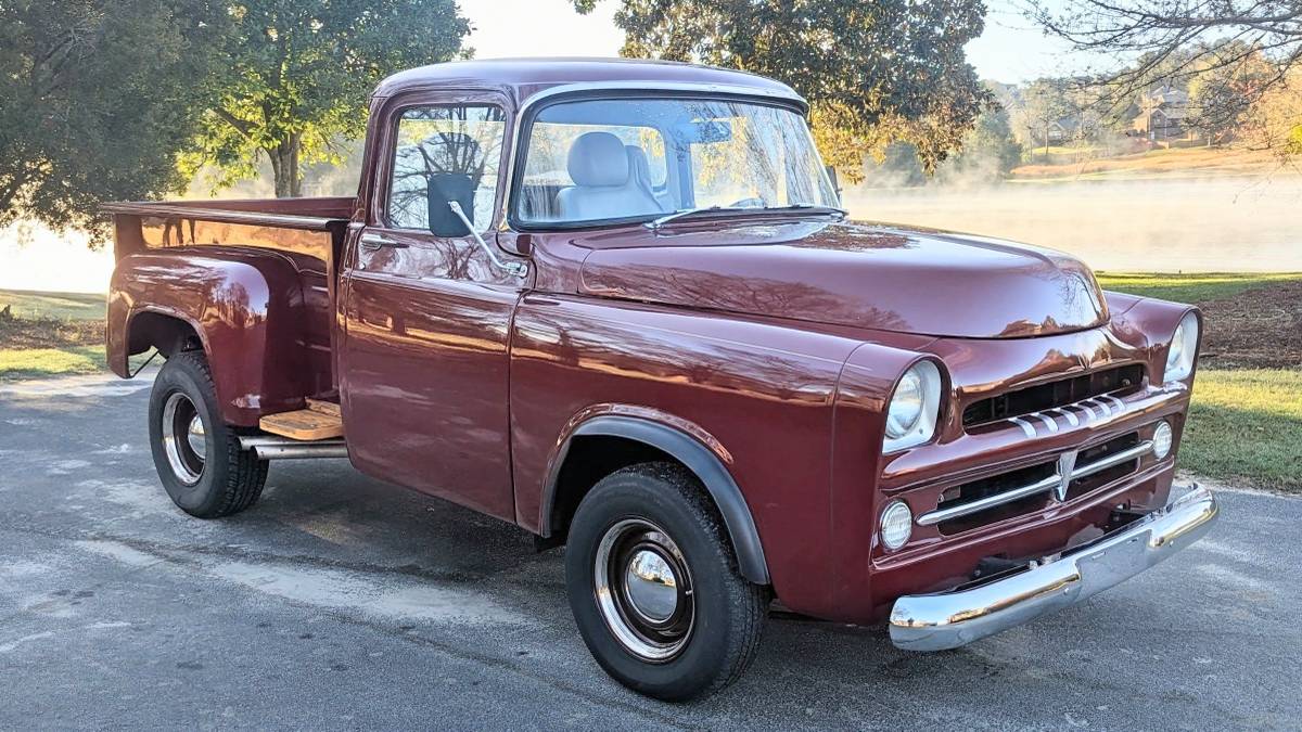 Dodge-C100-1957-custom