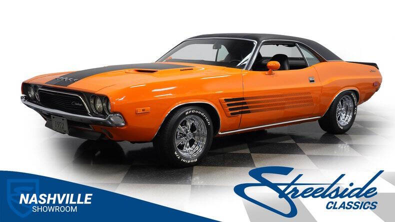 Dodge-Challenger-1972-Orange-Black