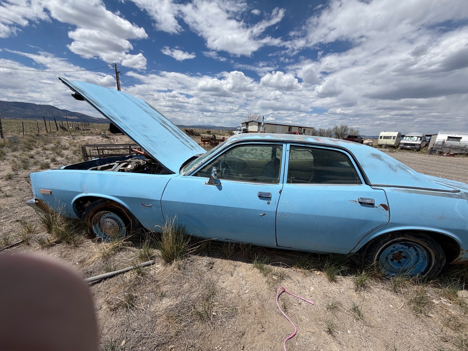 Dodge-Coronet-1976-Gray
