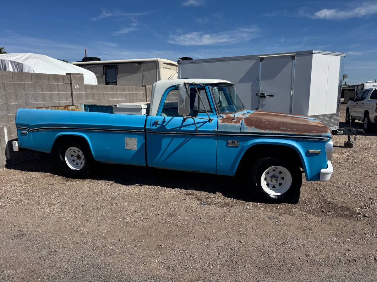 Dodge-D150-1971