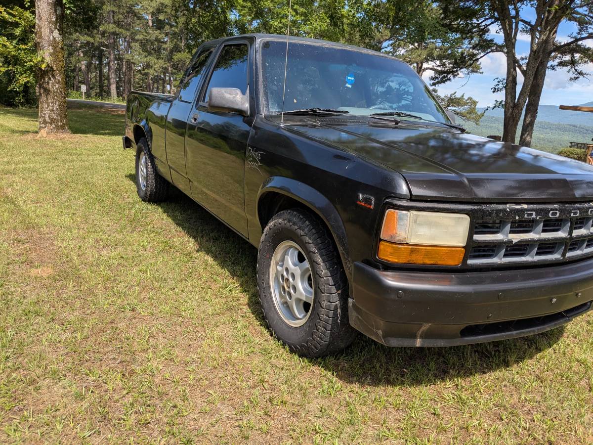 Dodge-Dakota-sports-1995-black