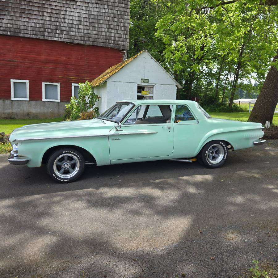 Dodge-Dart-1962-green