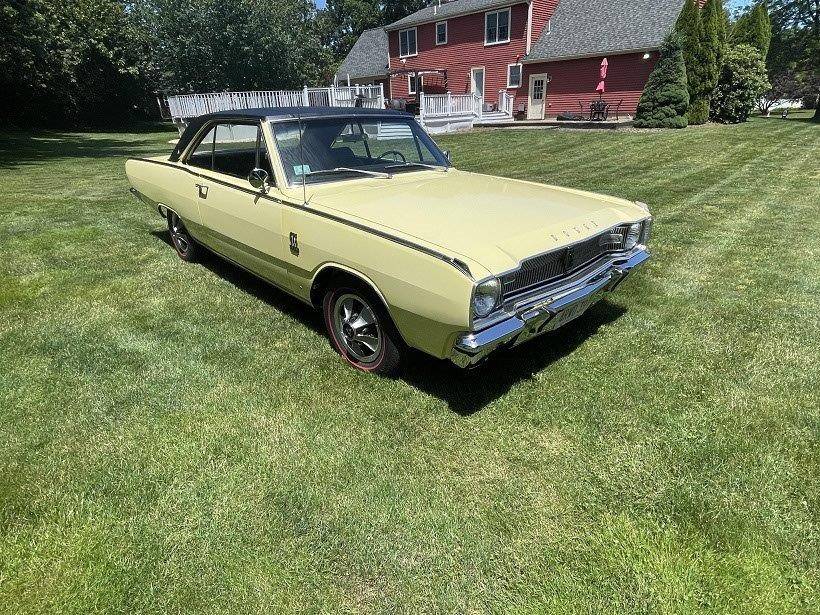 Dodge-Dart-1967