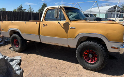 Dodge Power Wagon W200 1974