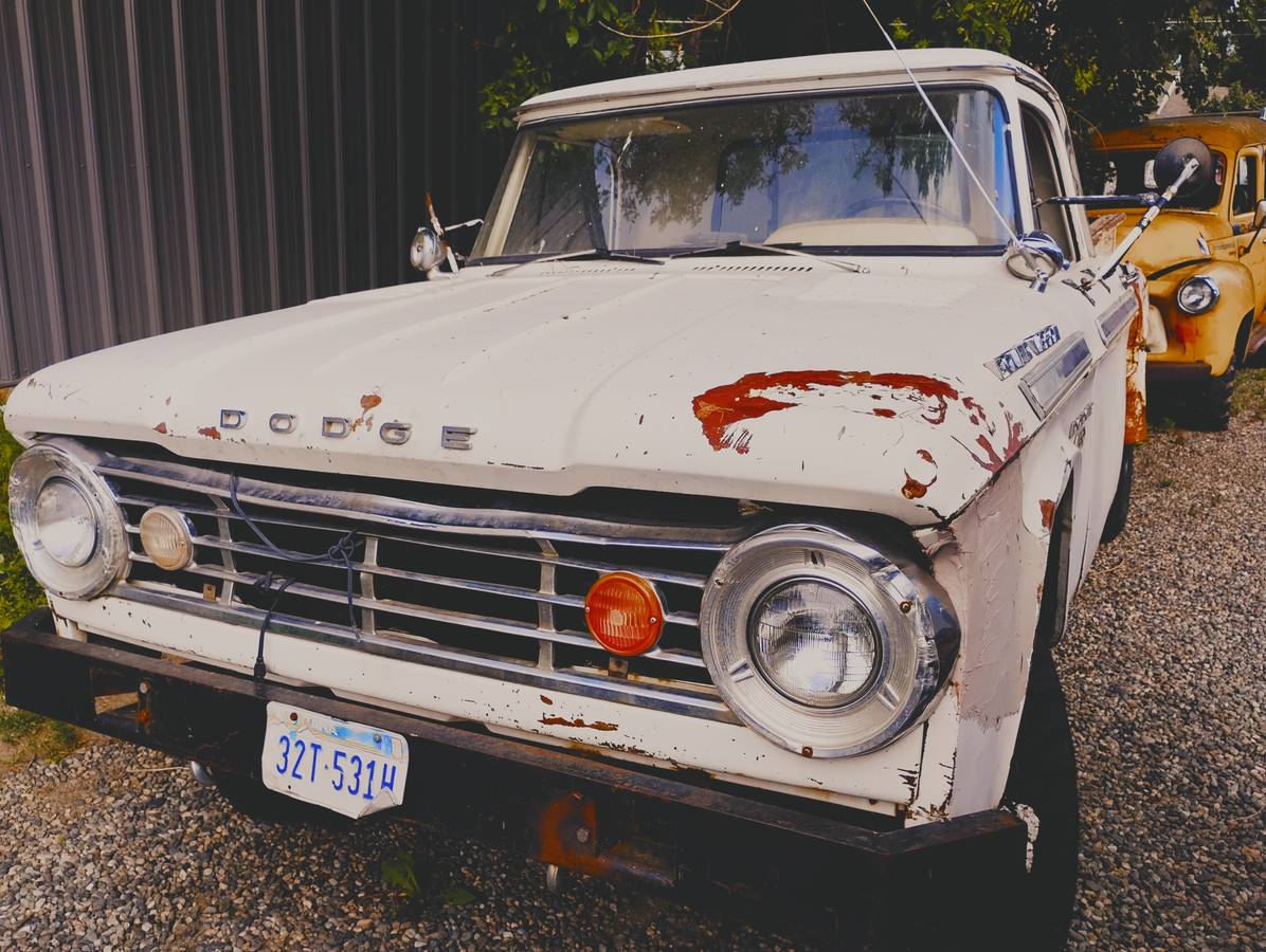 Dodge-Power-wagon-1965