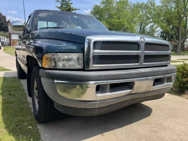 Dodge-Ram-1500-1995