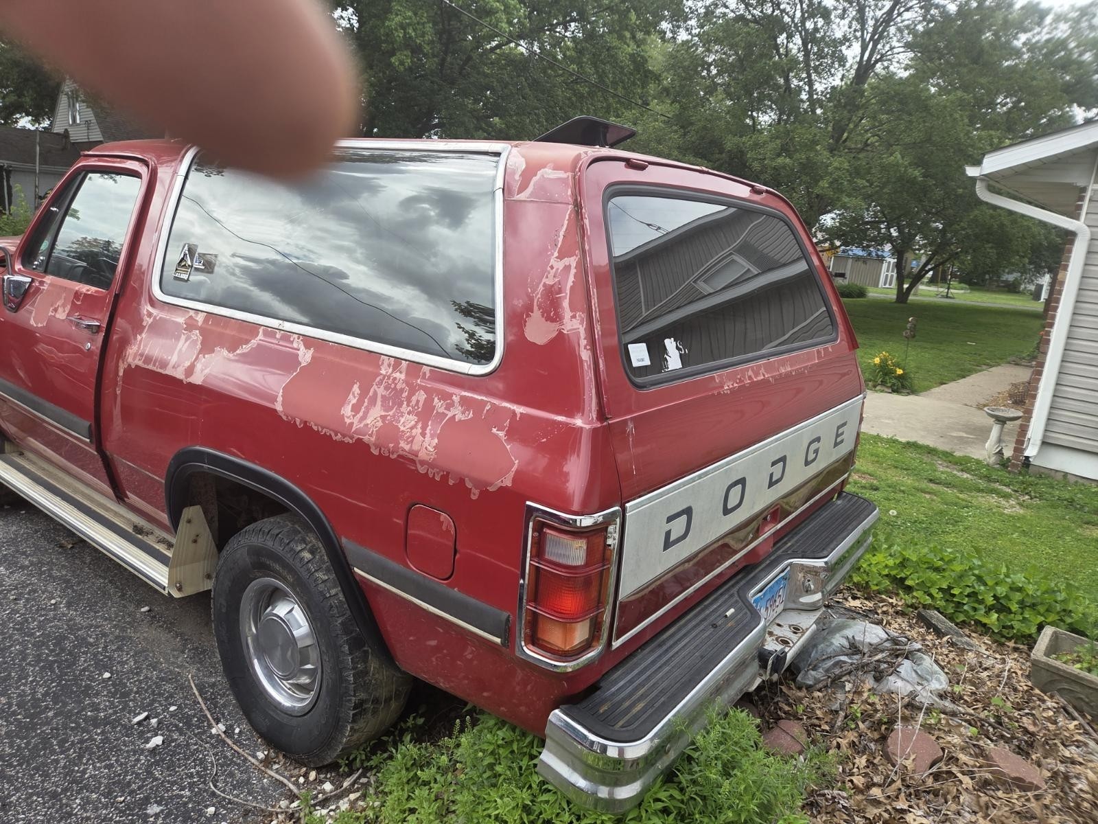Dodge-Ramcharger-1991