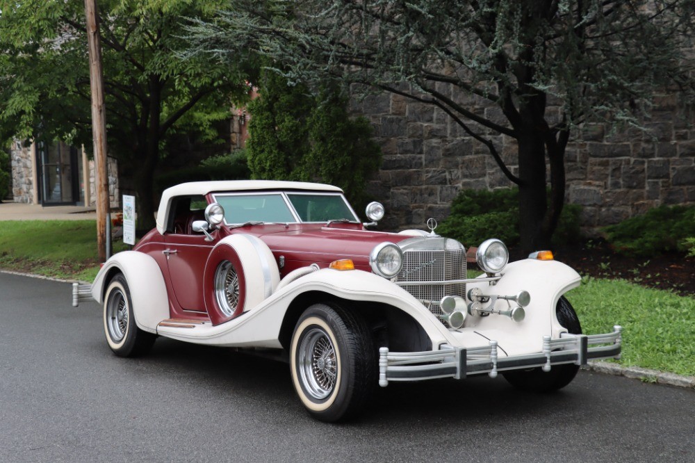 Excalibur-1981-Convertible-Burgundy