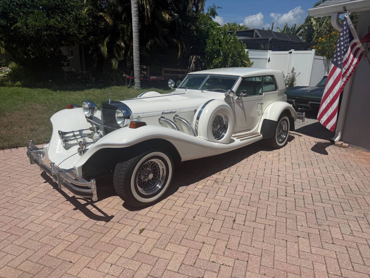 Excalibur-Phaeton-iv-1984-White-White