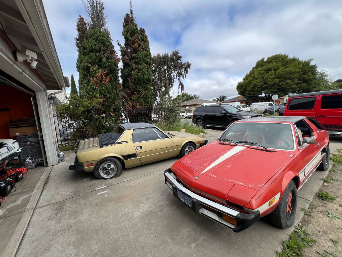 Fiat-bertone-1979-orange