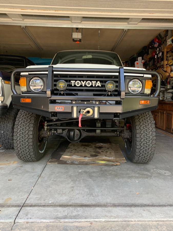 Fj60-1984-white