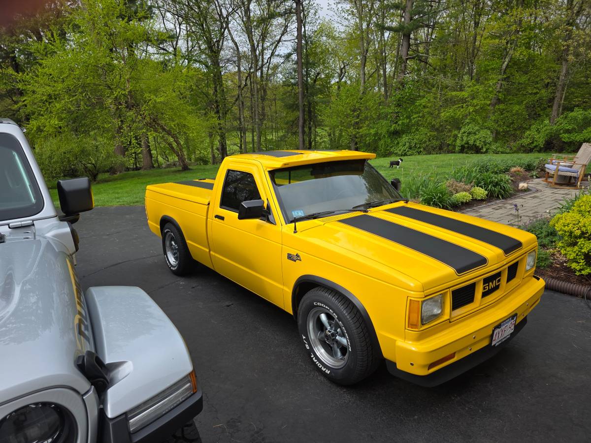 Fmc-s15-1982-yellow