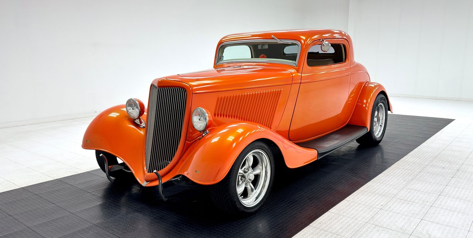 Ford 40 Deluxe 1934