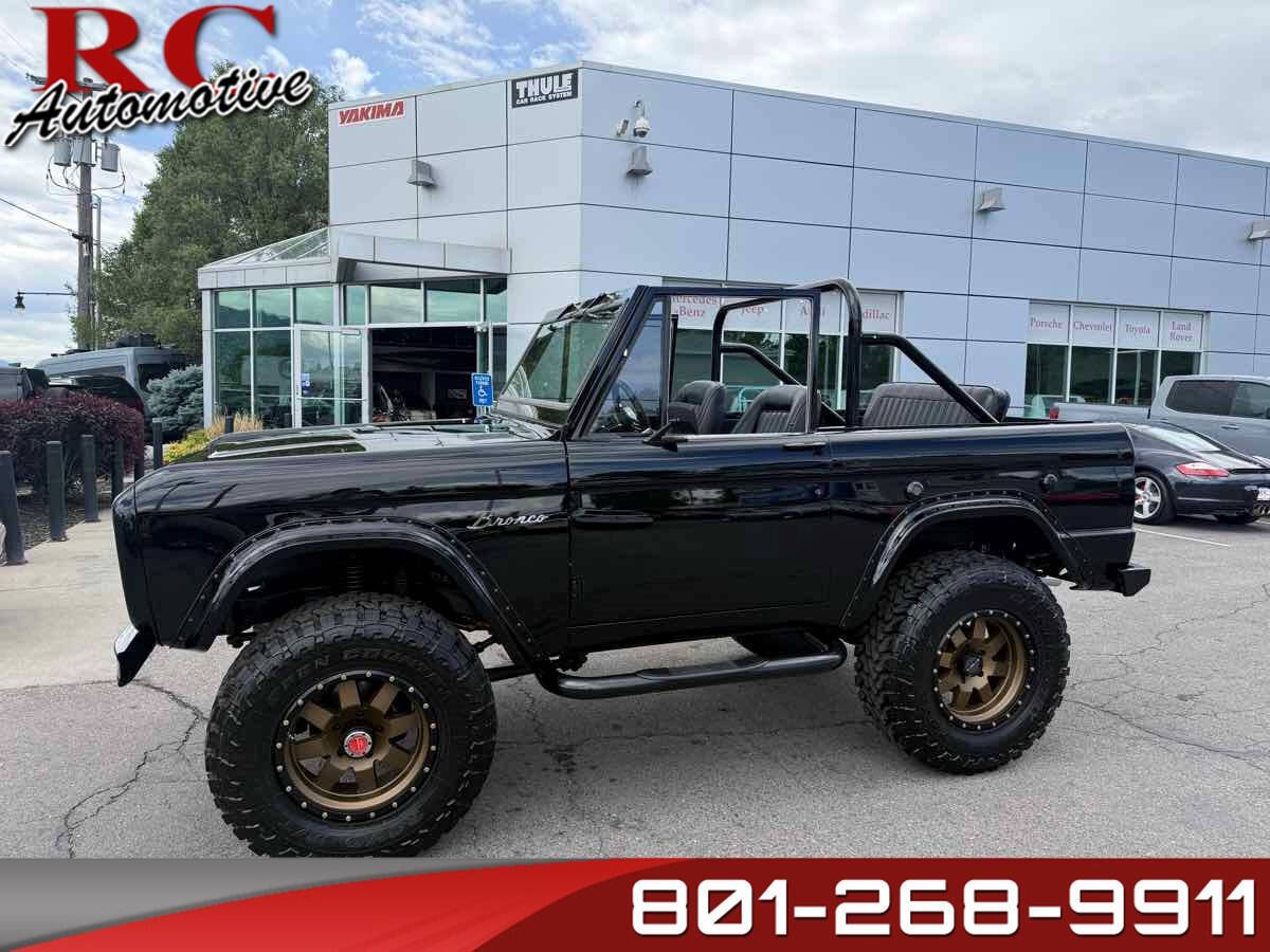 Ford-Bronco-1968-Black-Black