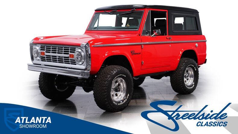 Ford-Bronco-1972-Red-Black
