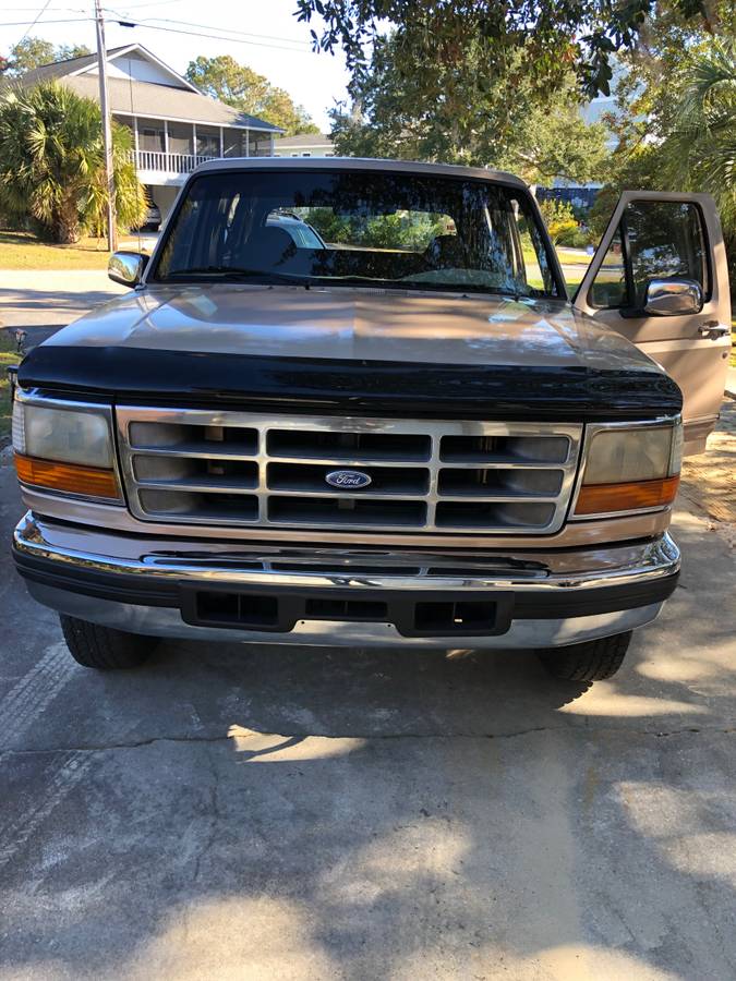 Ford-Bronco-1996
