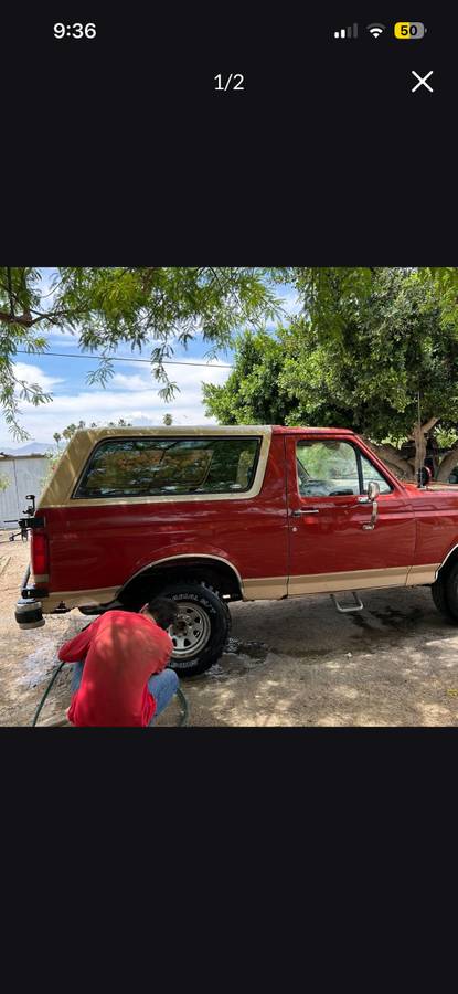 Ford-Bronco-4x4-1987