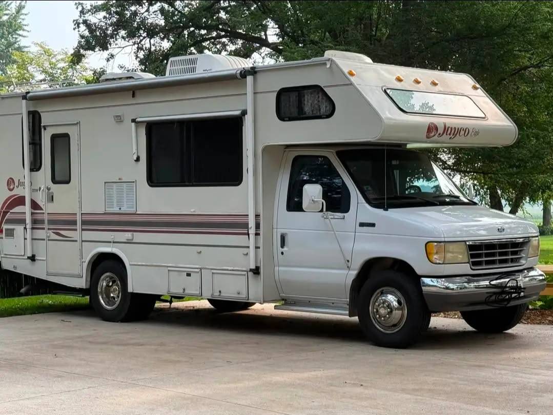 Ford-Class-c-rv-1996
