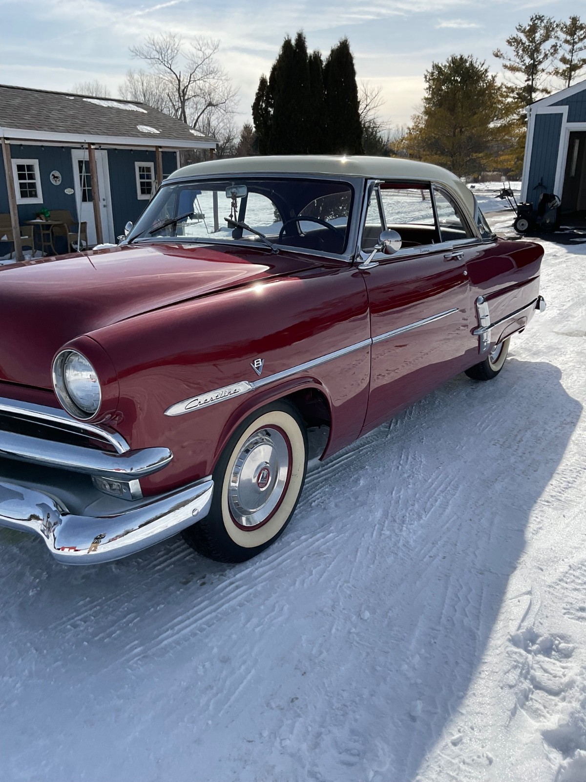 Ford Crown Victoria 1953