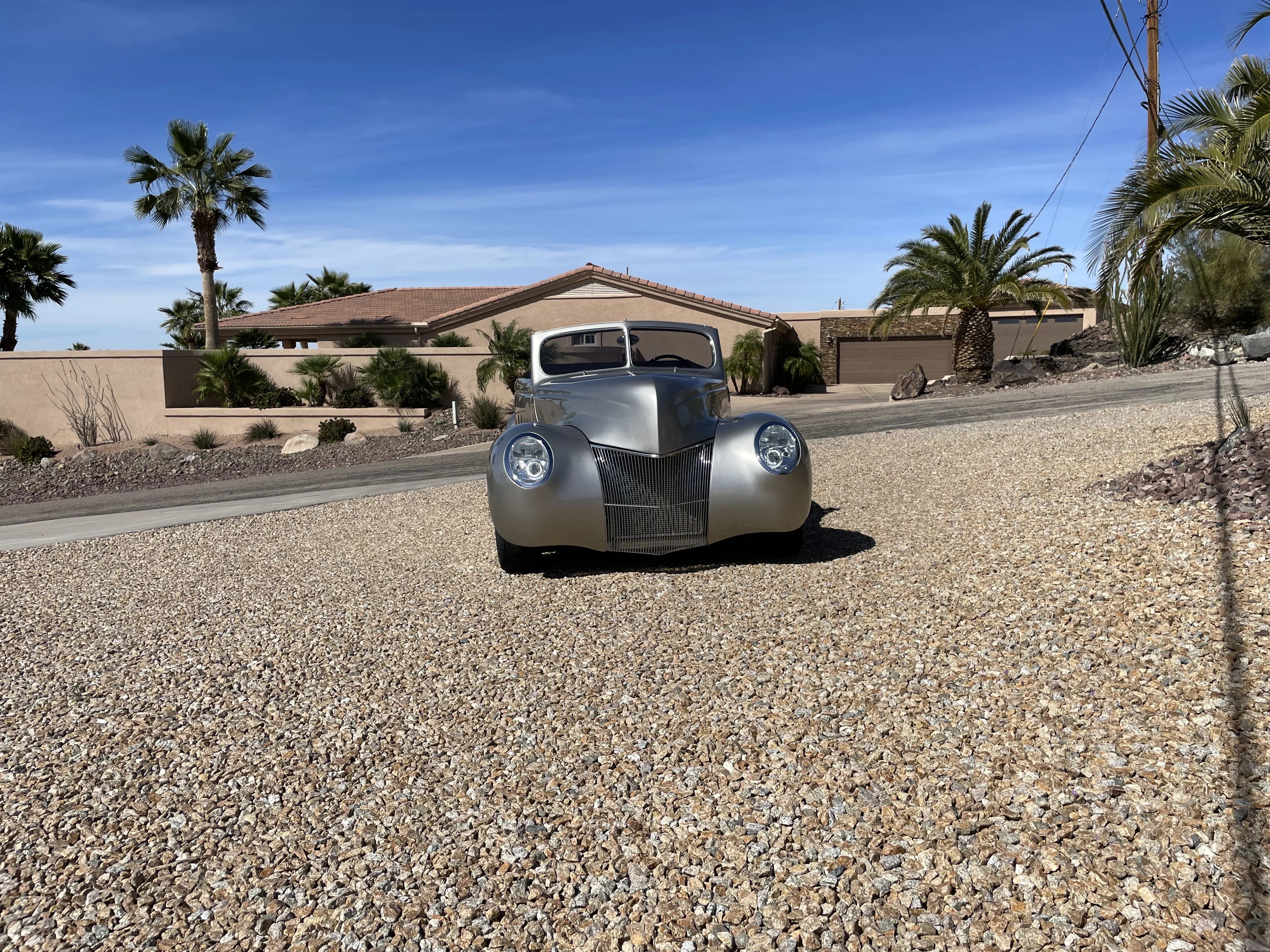 Ford-Custom-1939-Silver-Gray