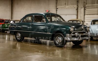 Ford Custom Deluxe 1951